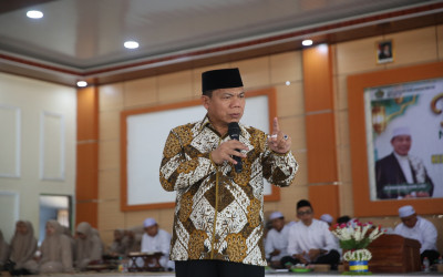 Maulid Rasul di MAN Tanah Laut: Ustaz Abdurrahman Husien Ajak Siswa Menjemput Masa Depan dengan Cita-Cita Tinggi dan Akhlak Mulia