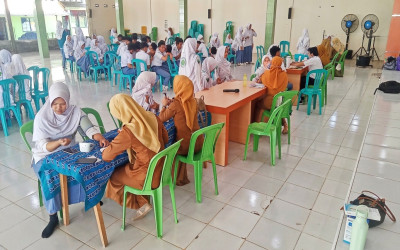 Jaga Kesehatan Siswa, MAN Tanah Laut Laksanakan Cek Kesehatan Gratis Bersama Puskesmas Pelaihari